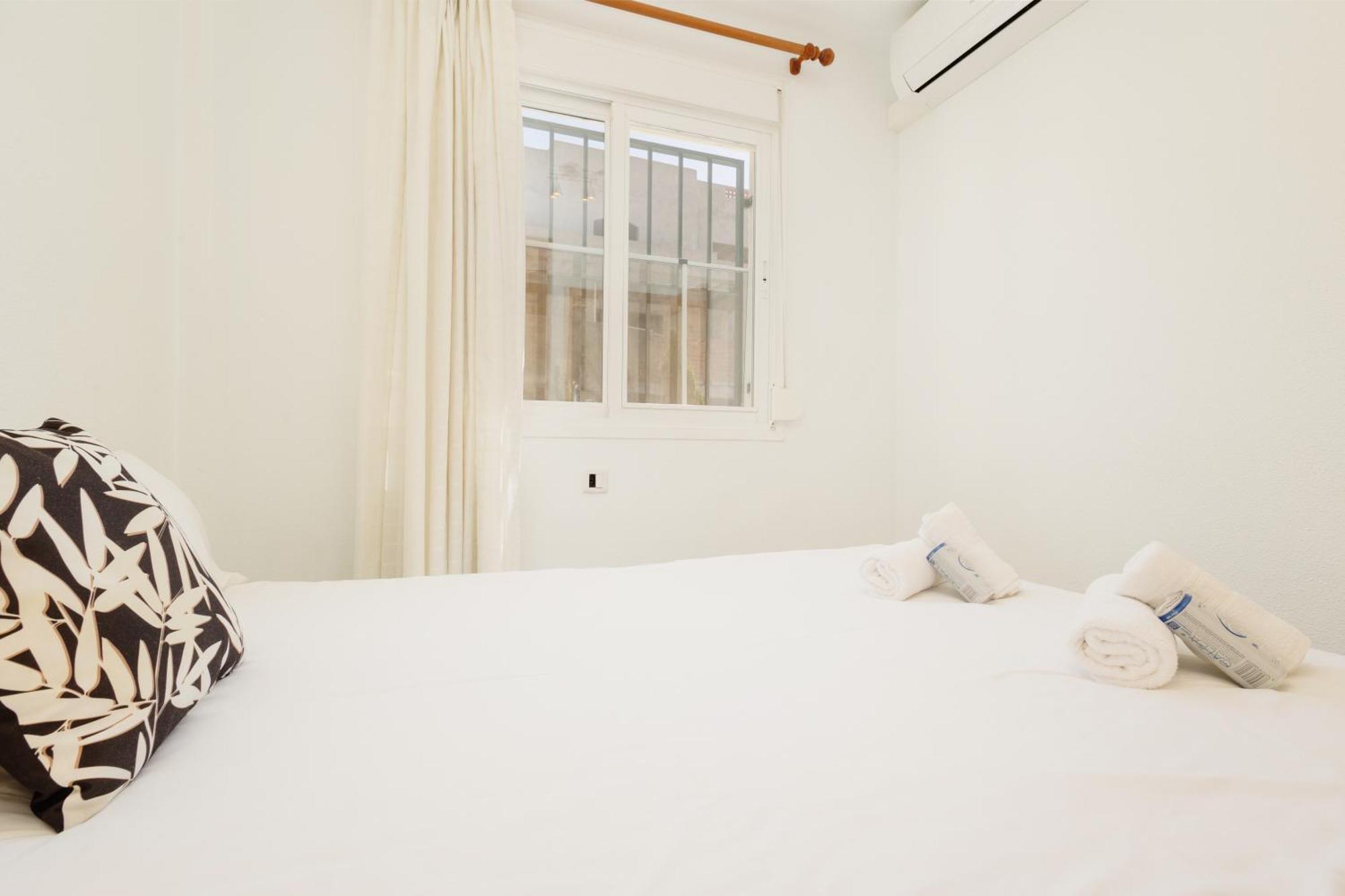 Beautiful Townhouse Walking Distance To The Beach In Costabella, Marbella Eksteriør billede