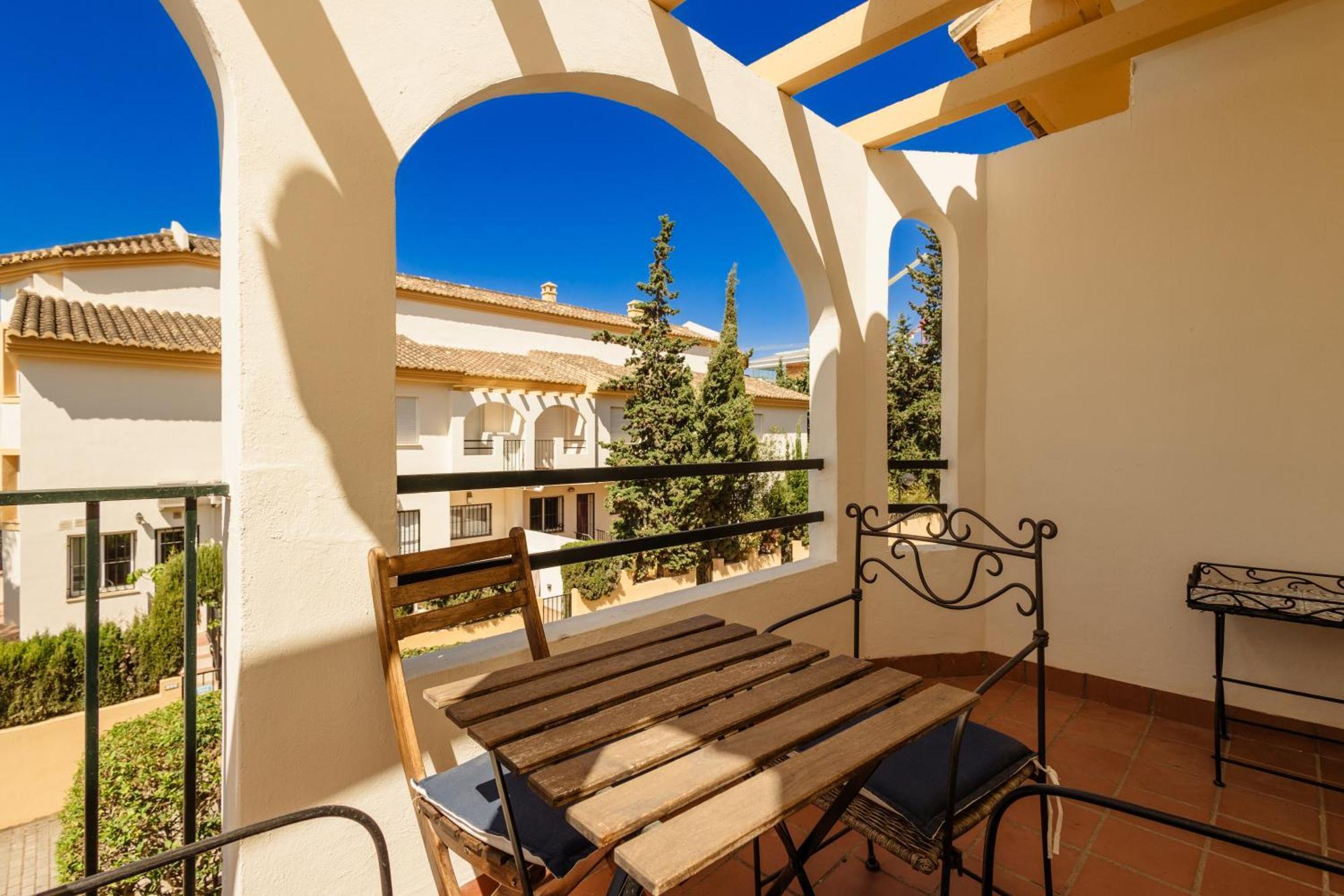 Beautiful Townhouse Walking Distance To The Beach In Costabella, Marbella Eksteriør billede